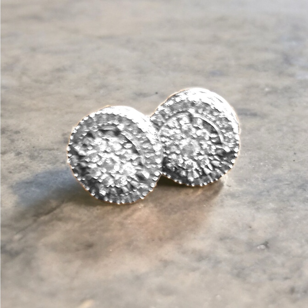 TruMiracle Diamond Textured Stud Earrings
10K WG 1/2 CTTW DIA STUD